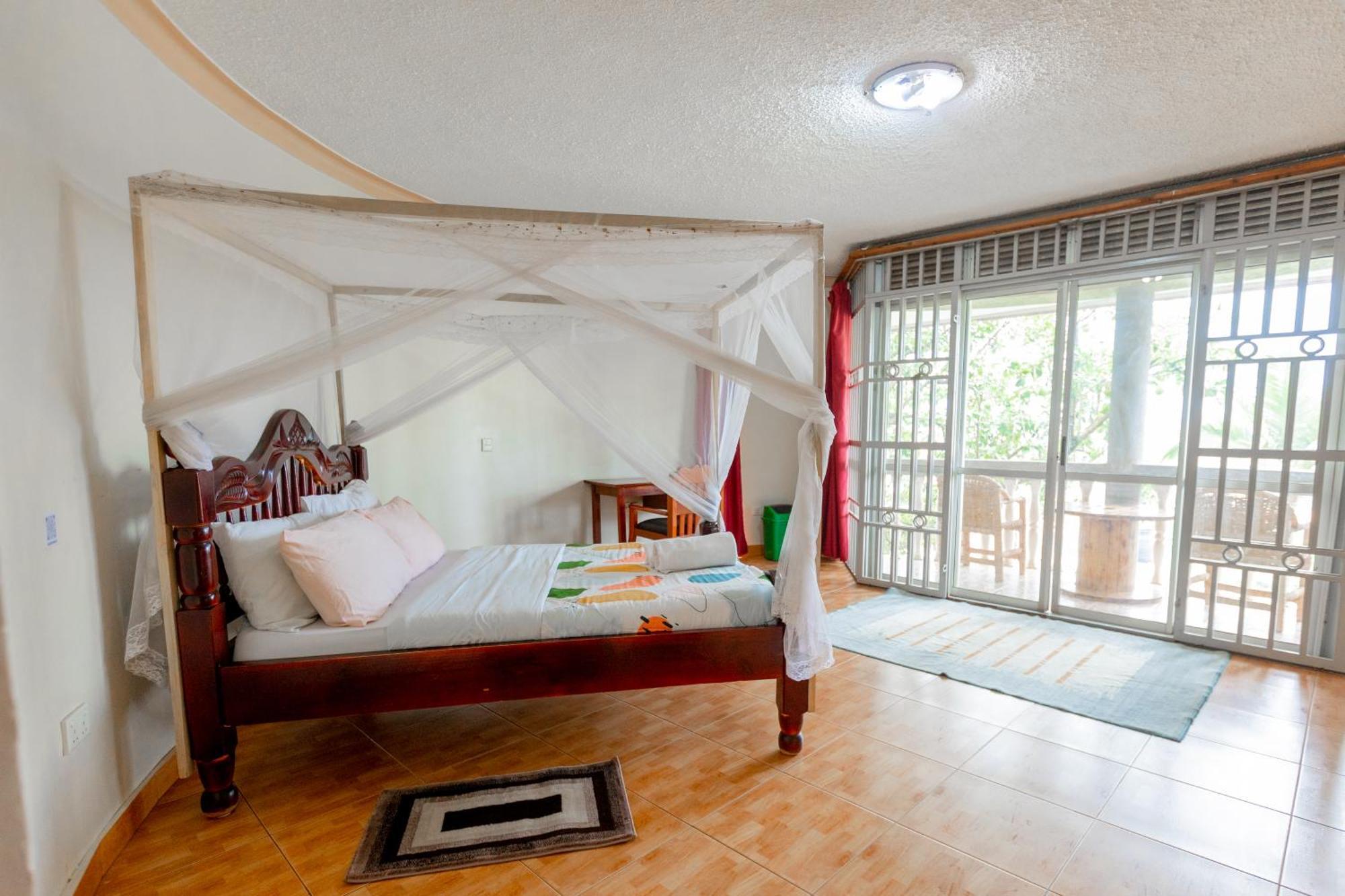 Luxury Acacia Villa With Kampala'S Best View المظهر الخارجي الصورة