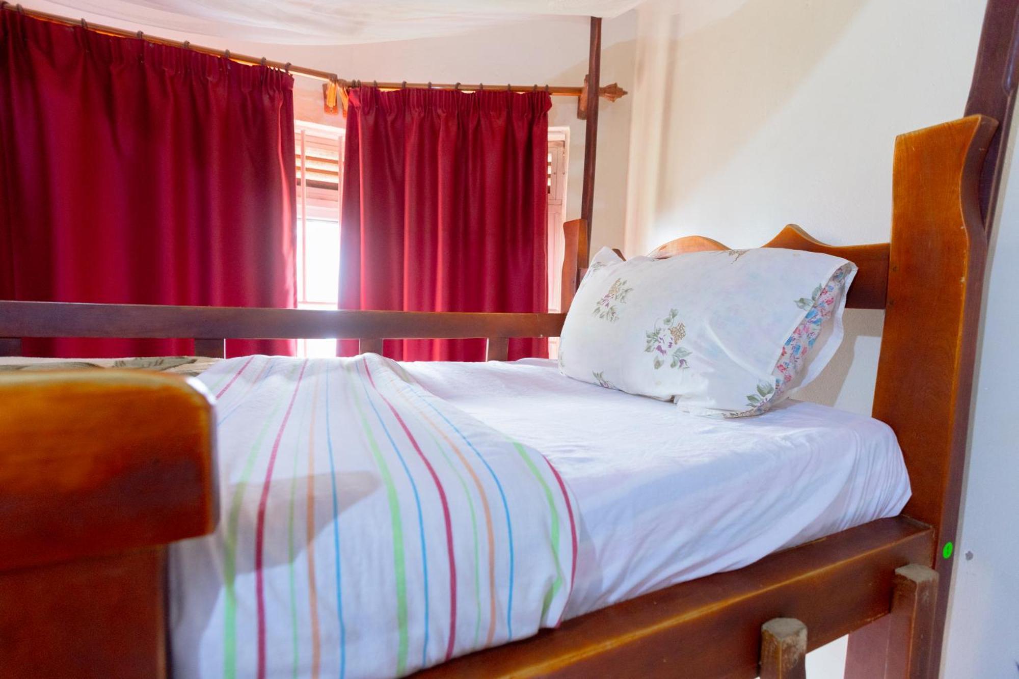 Luxury Acacia Villa With Kampala'S Best View المظهر الخارجي الصورة